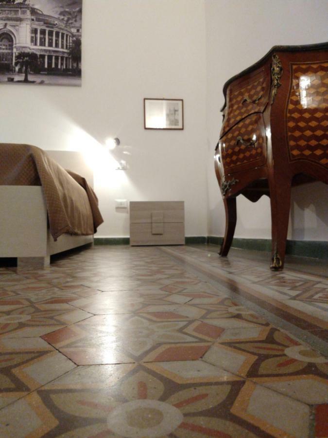 Dimora Principe Scordia * Palermo