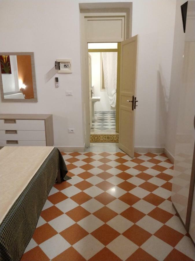 Dimora Principe Scordia Bed & Breakfast Palermo