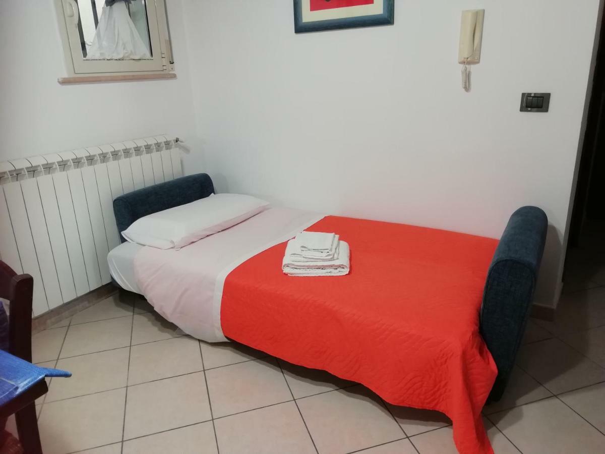 Apartment A Giusino 55-holiday With Terrace Near Mondello Palermo