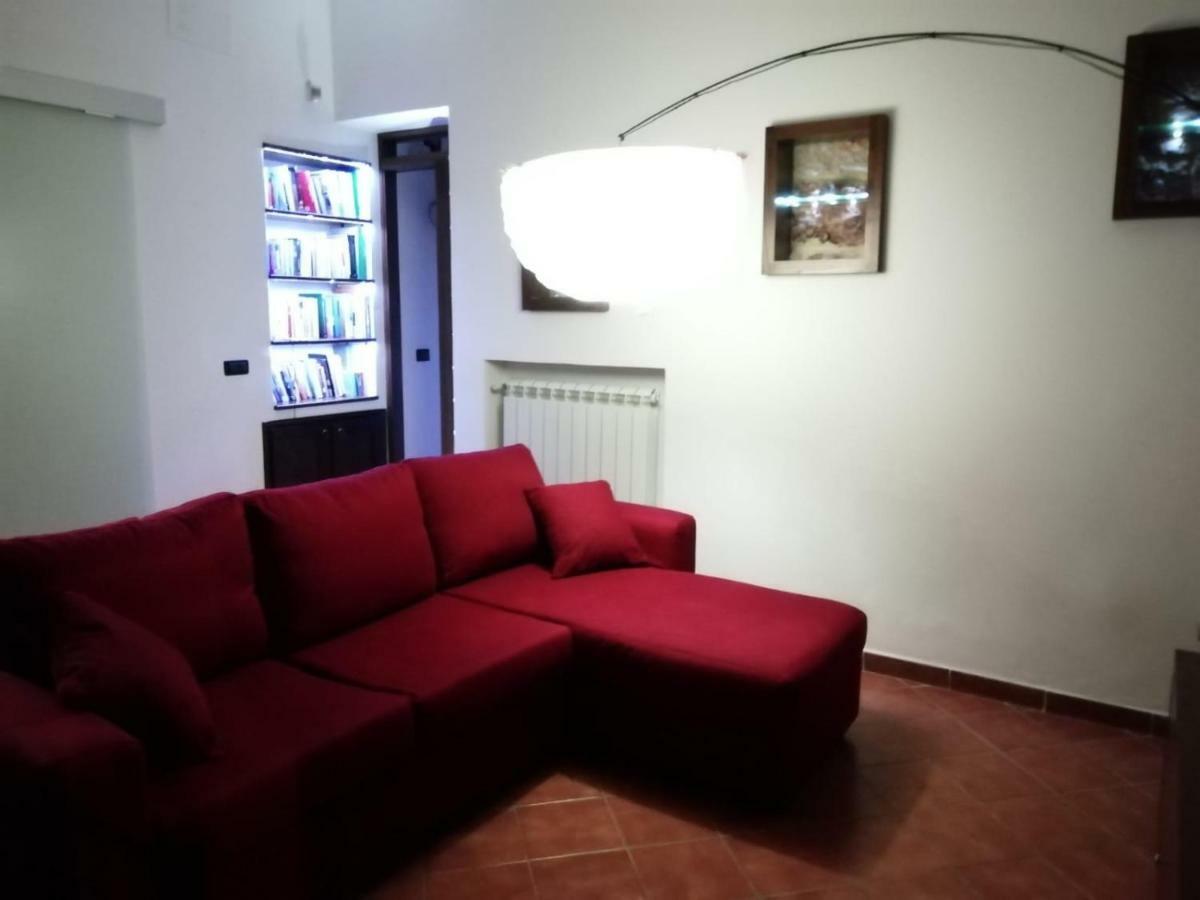 A Giusino 55-holiday With Terrace Near Mondello Palermo