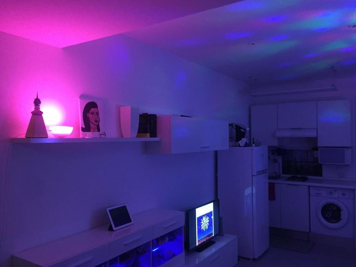 White Home. Casa Relax, Piscina, Free Wi-fi & Posto Auto. Holiday home Palermo