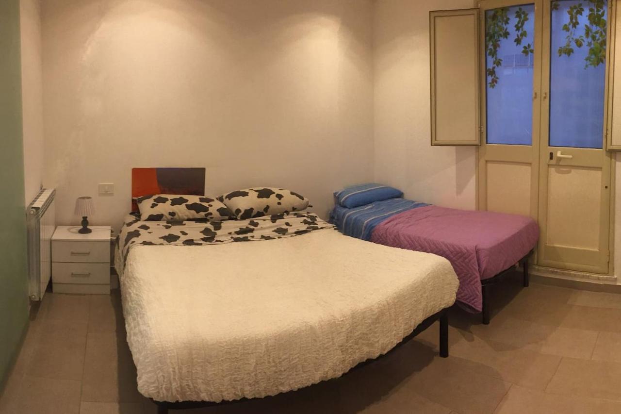 Holiday home White Home. Casa Relax, Piscina, Free Wi-fi & Posto Auto.