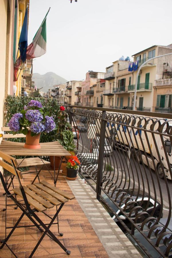 Casa Vacanze Dei Corsari Holiday home *