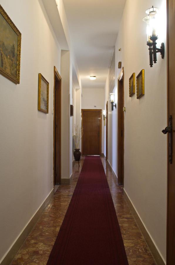 Olivarooms Guest house