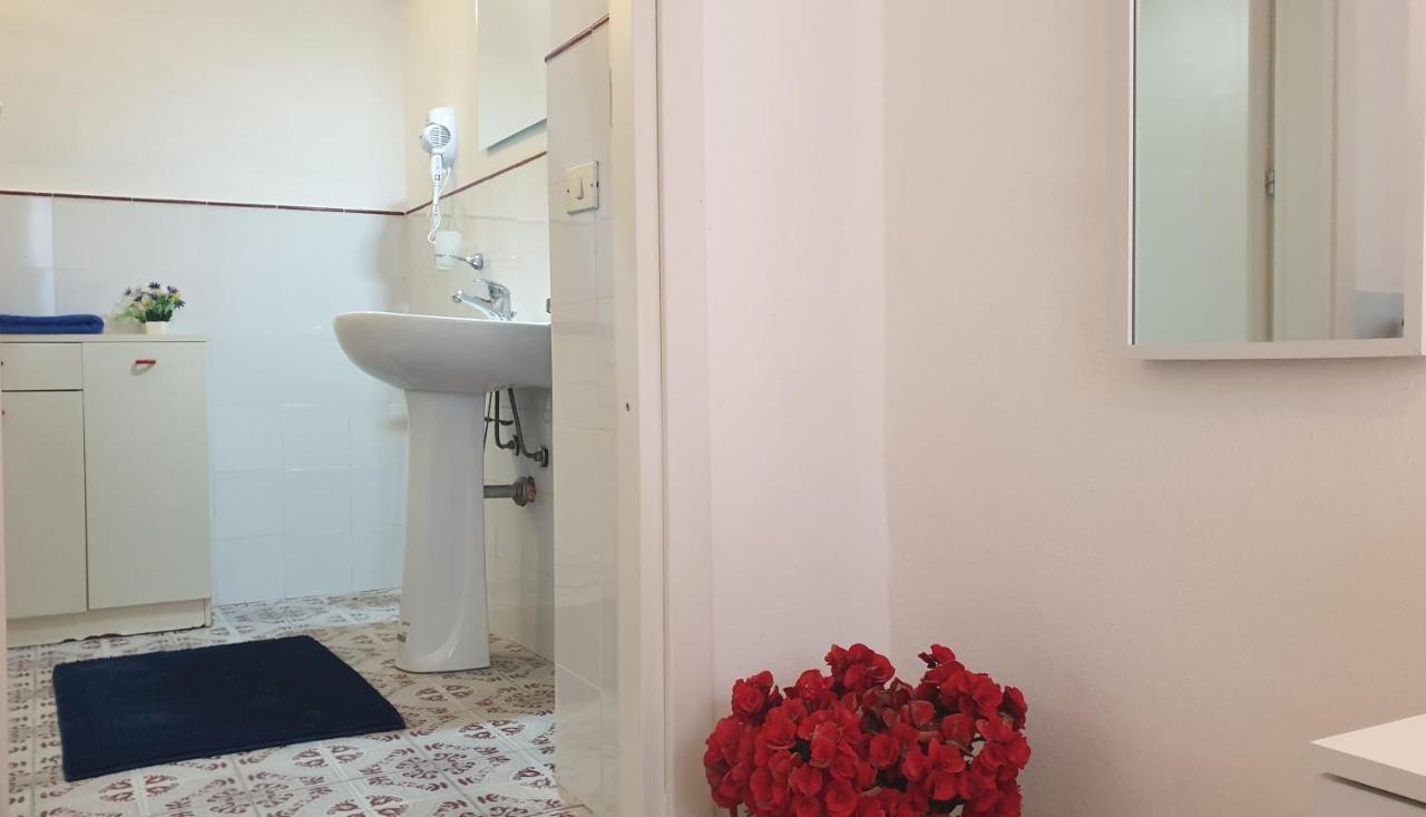 La Pomelia Apartment