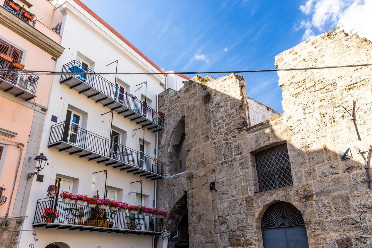 Cala Tarzana * Palermo