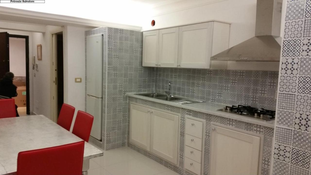 Stabile Basement Apartment Palermo