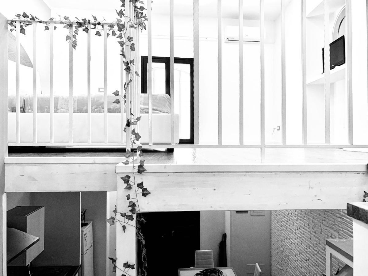 La Casa Sul Vicolo - Centro Storico Apartment *