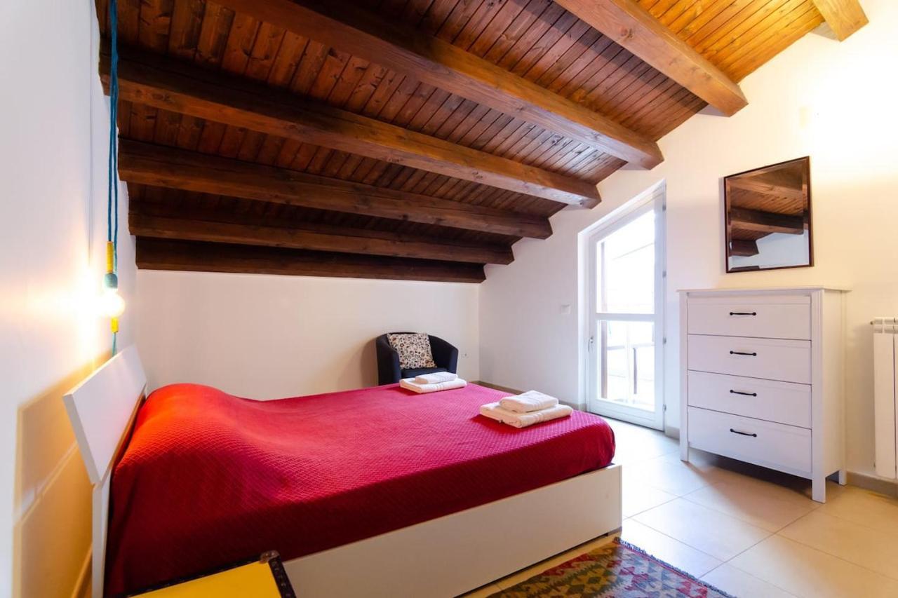 Santa Chiara 9 *