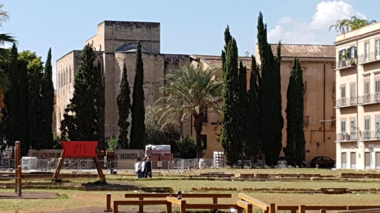 Casa Dei Lylium Apartment *