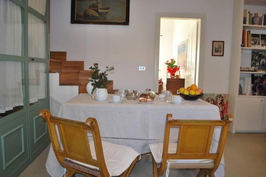 Casa Immersa Nel Al Centro Di Apartment