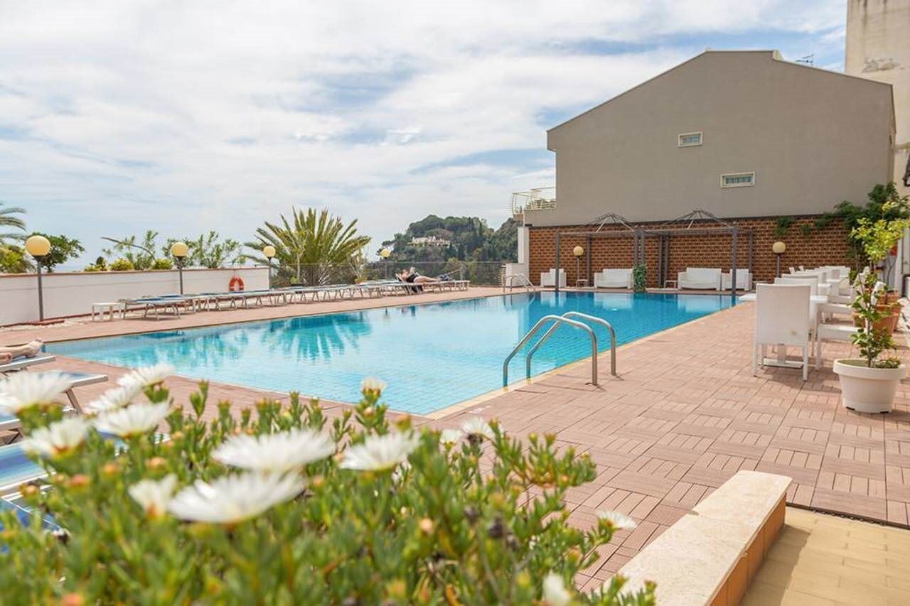 Hotel Esperia 3*