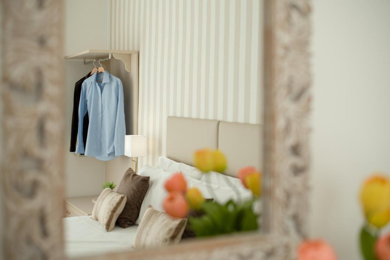 Affittacamere Porta Aragonese Luxury Palermo