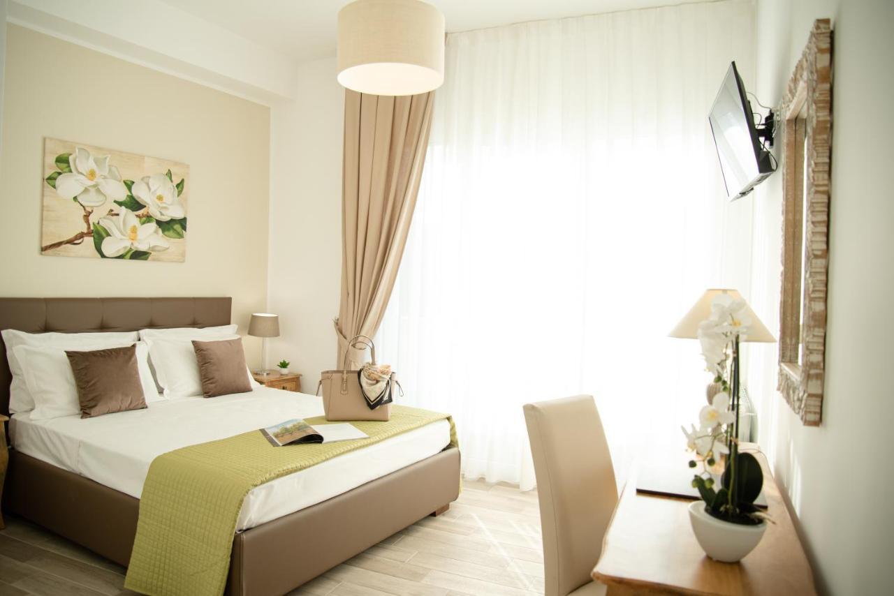 Porta Aragonese Luxury Affittacamere
