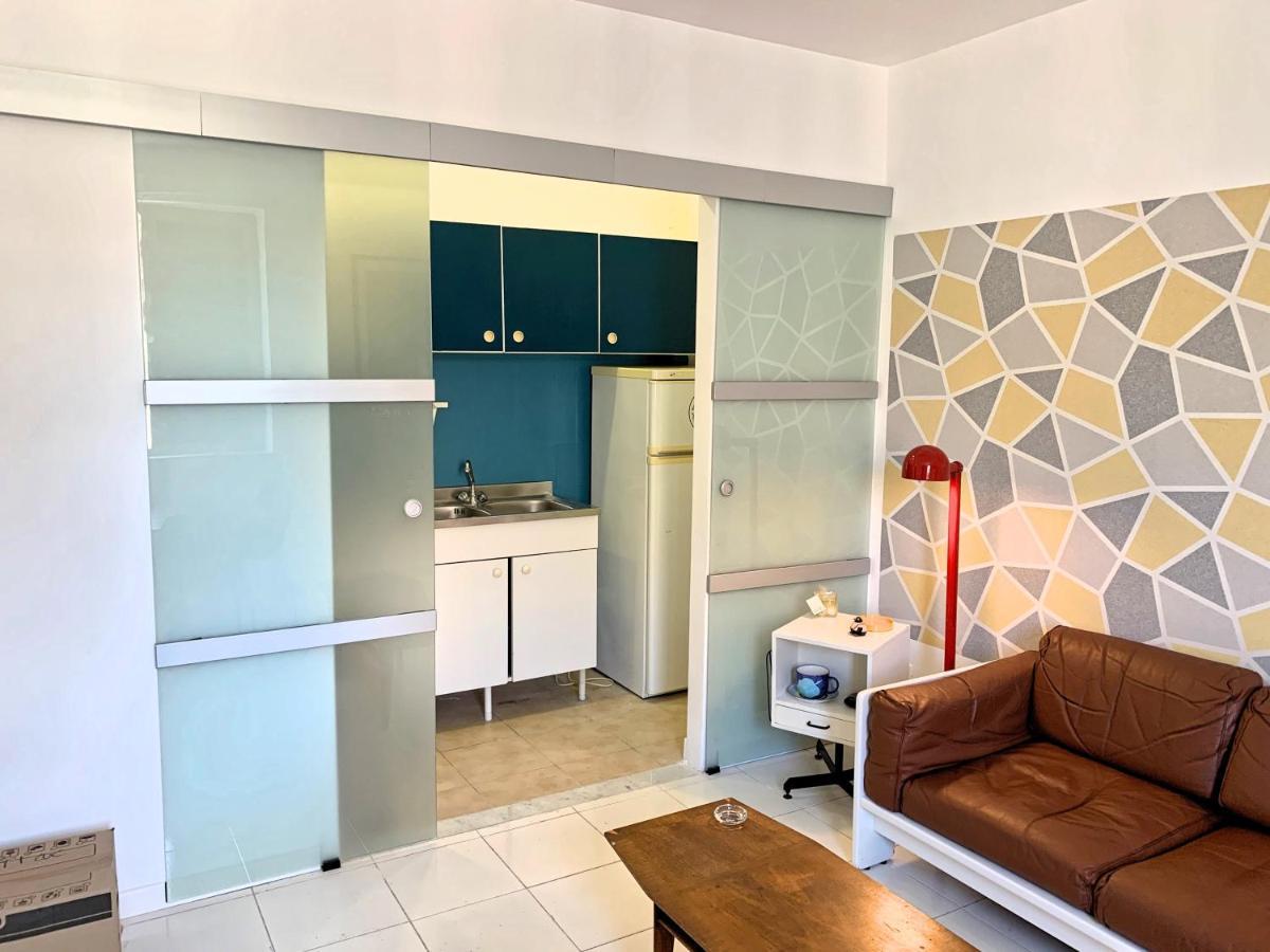 Home.70 Carini Apartment *