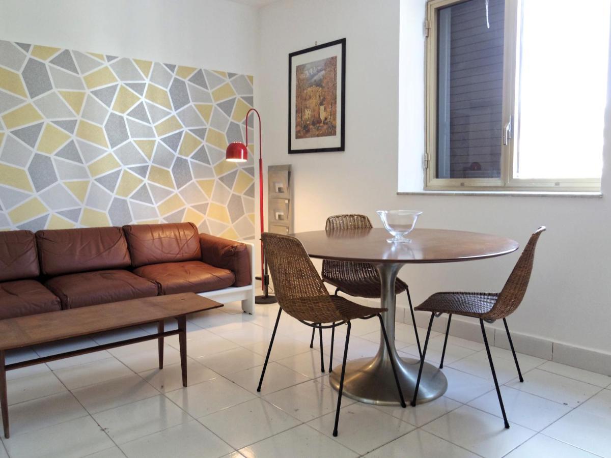 Home.70 Carini *