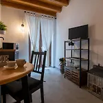 Lampionelli 12 Style Rooms