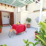 Appartamento con terrazza al centro storico.