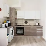 E.R. Apartment