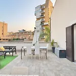 Merlo Holiday Room