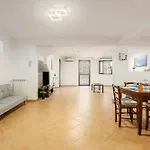 La Casa Di Alina Mondello