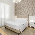 Aragona House