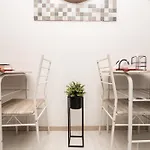 Central Room 128L