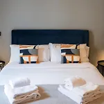 Casa Mo Room And Suite