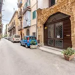 Alabardieri Apartments By Wonderful Italy