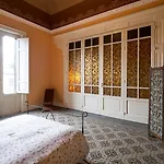 Appartamento Basile, Palazzo Renda