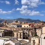Sopra I Tetti Di Ballaro