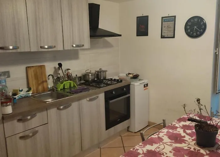 Cheap Central Room