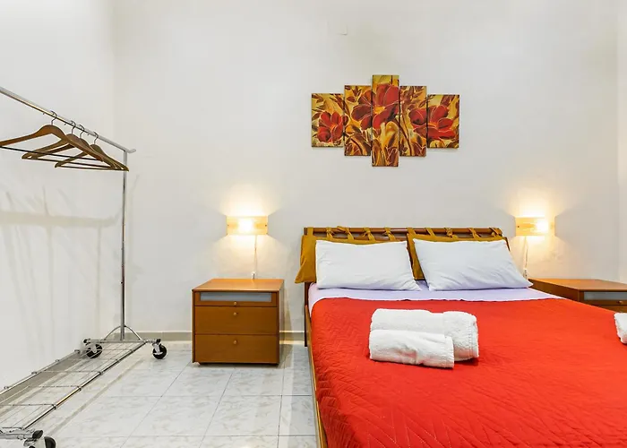 Corso Dei Mille Railway Apartment