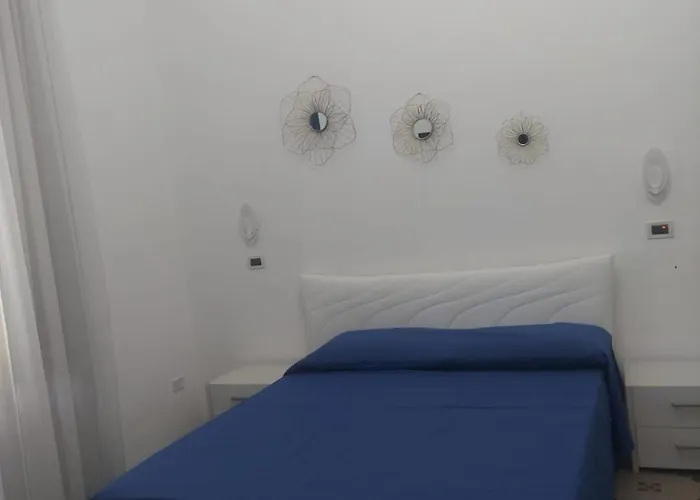 Guest House Lamphotel Militello