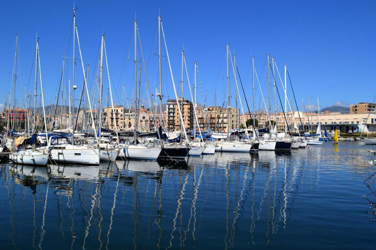 Via Zara Albergue Palermo