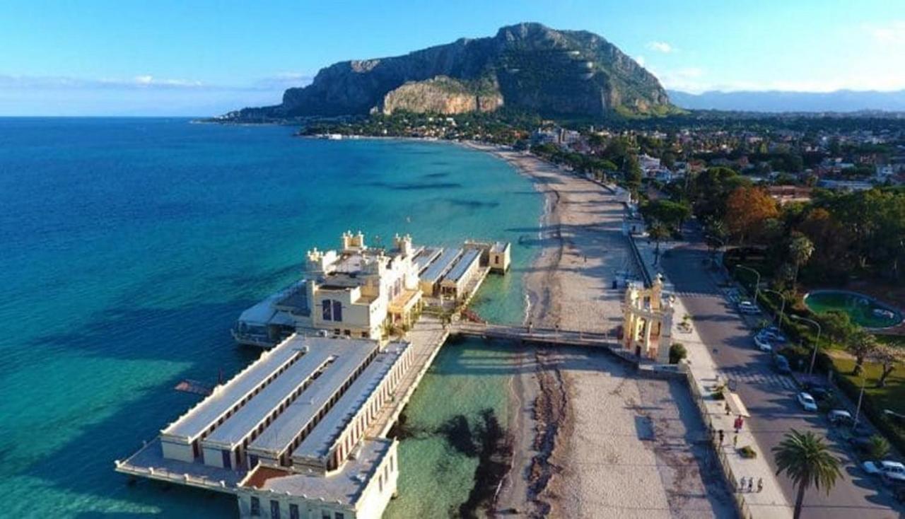 Apartment Mondello - Addaura - Le Dimore Dello Zodiaco - Dimora Dell Acquario Palermo