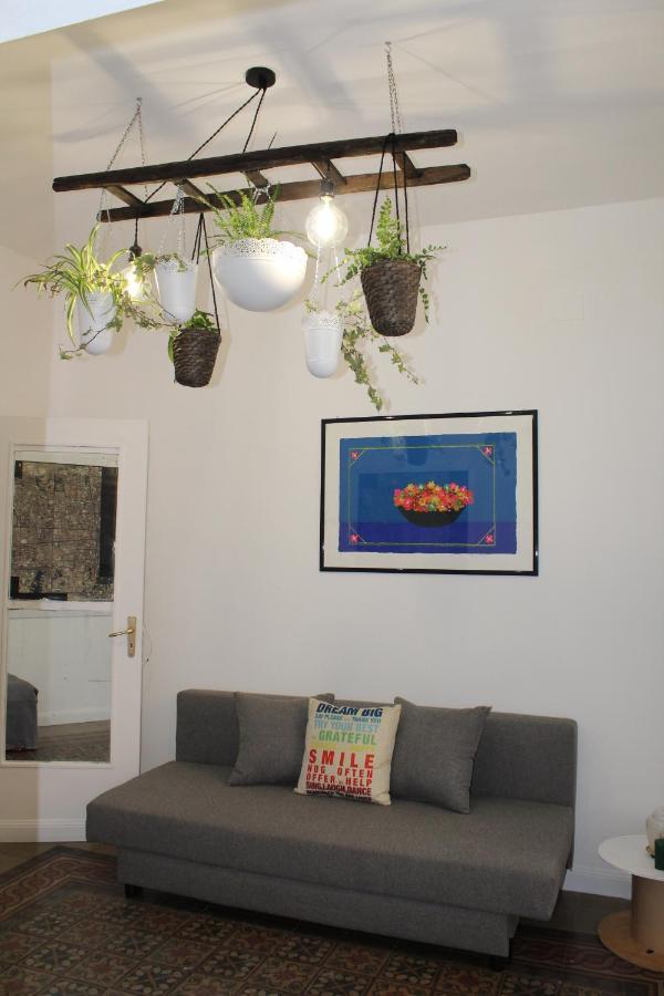 Fiorelli 17 * Palermo