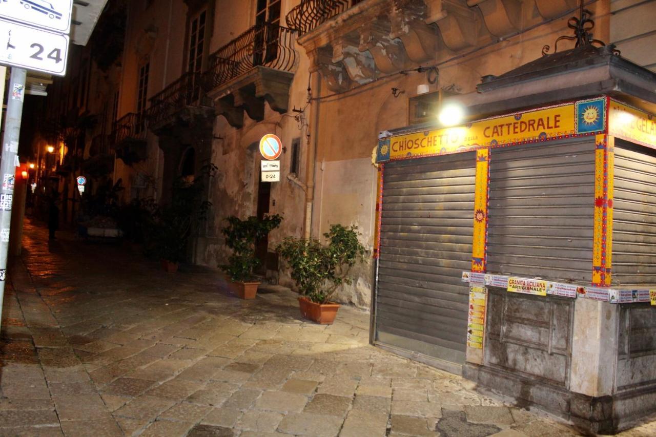 La Siciliana-di Fronte La Cattedrale Ferienhaus