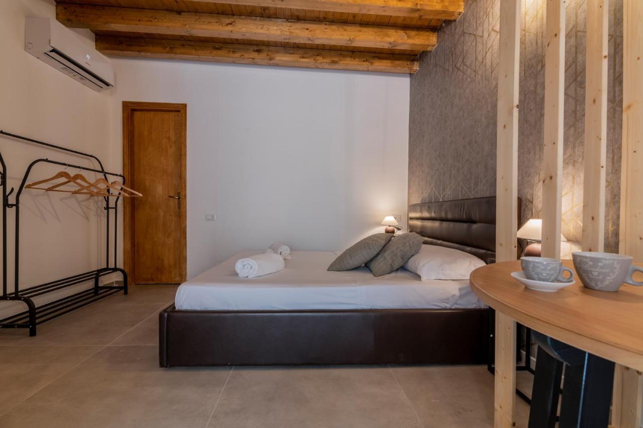 Lampionelli 12 Style Apartment *