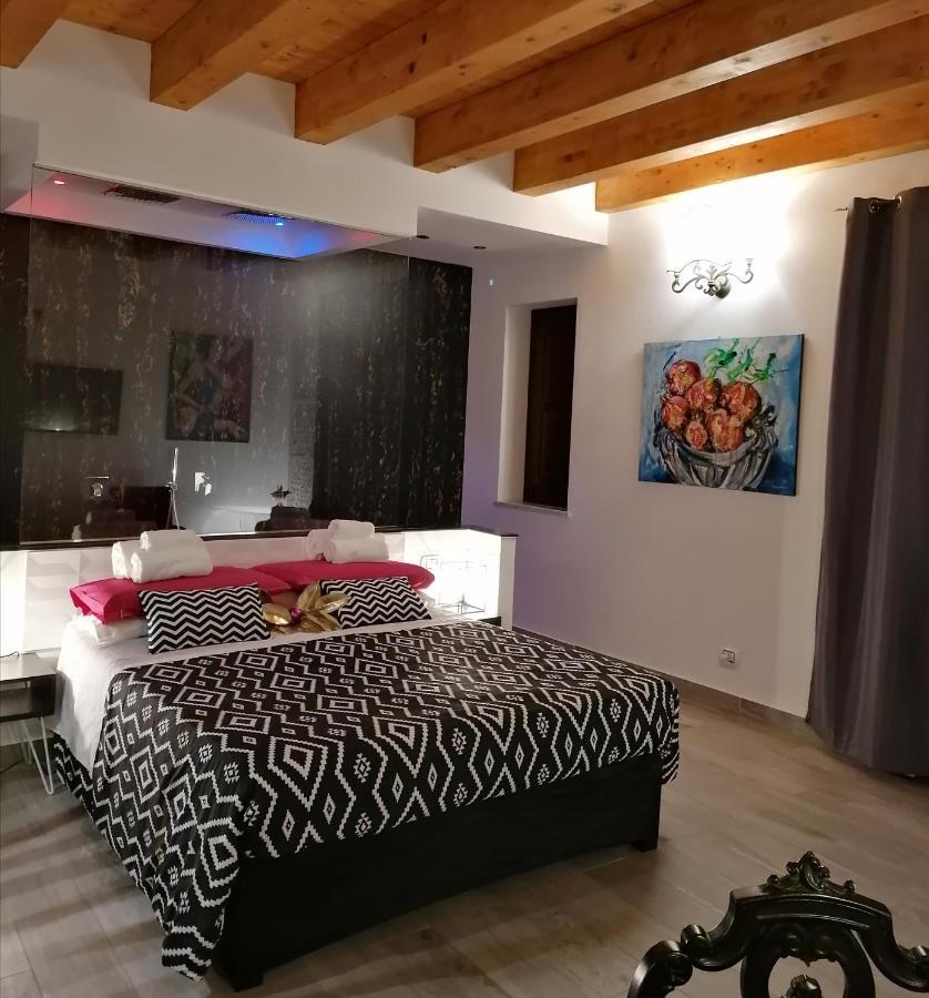 Casa Busari 2*