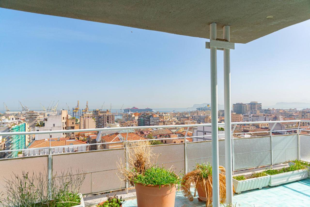Le Terrazze Di Donna Anna Apartment *