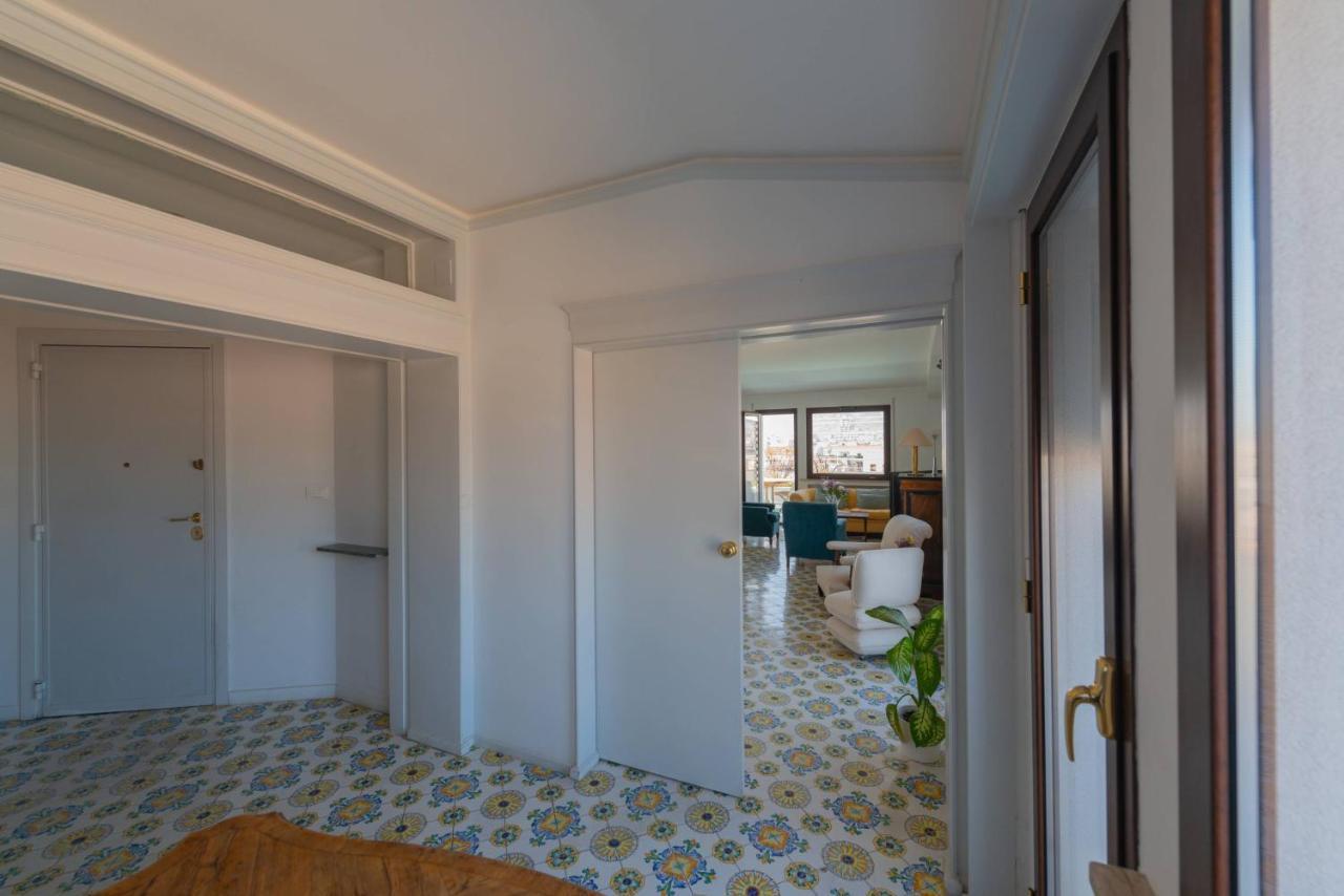 Le Terrazze Di Donna Anna Apartment *