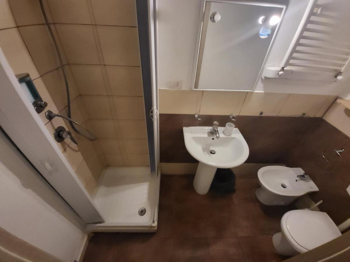 Antadia Guest house *