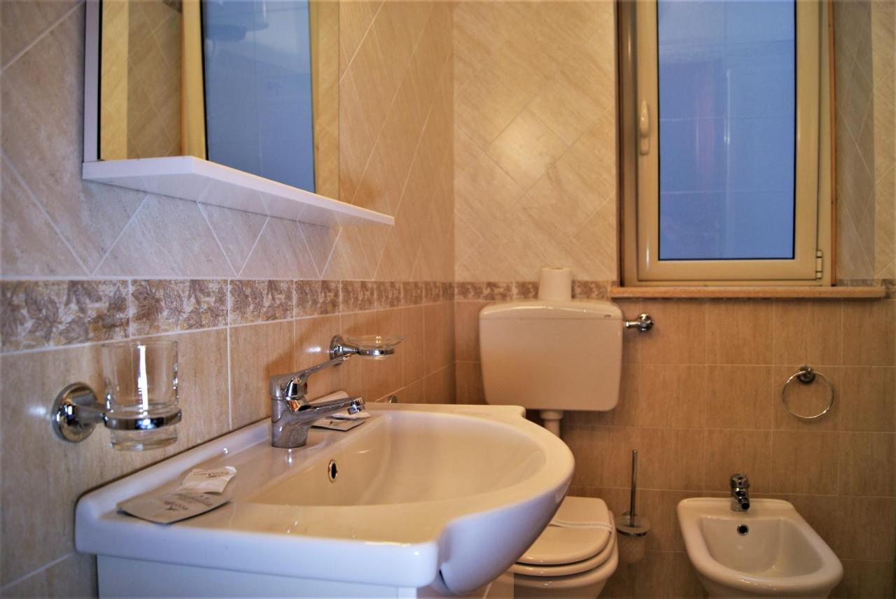 Apartment Maison 37, Exclusive Use For 5-6 People, 3 Bedrooms Palermo