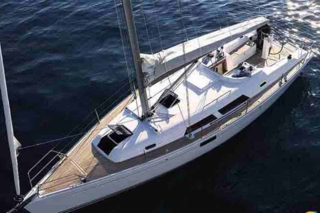Boat And Breakfast Botel Palermo