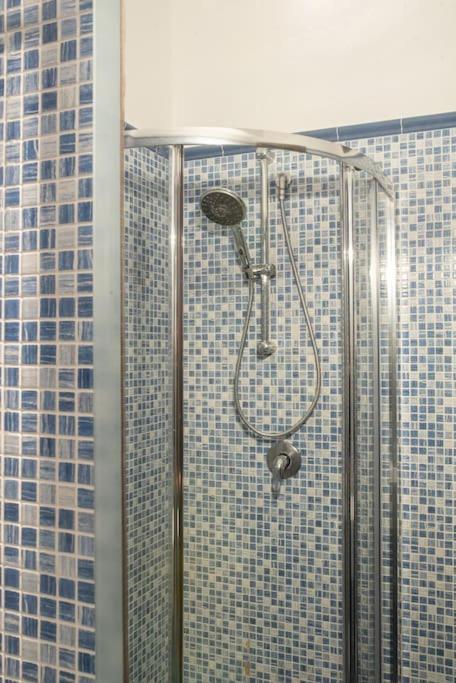 Apartamento Delle Magnolie Quite Place Next To The Sea Palermo