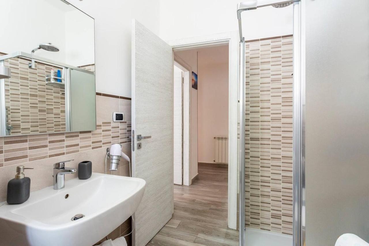 Apartment E.r. *