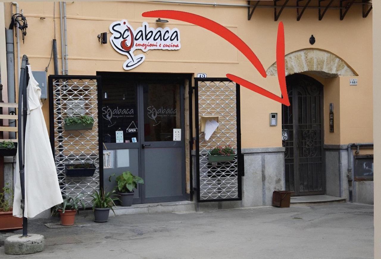 L'angolo Di Vicolo San Carlo *