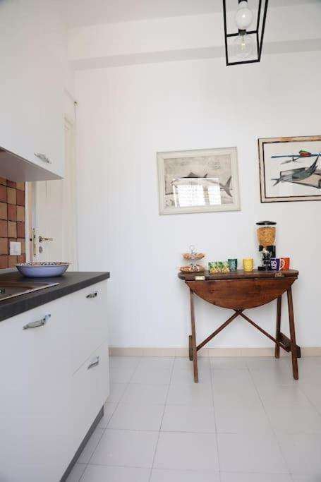 Apartment La Casa Del Maggiore, Tra Mare E Centro Palermo