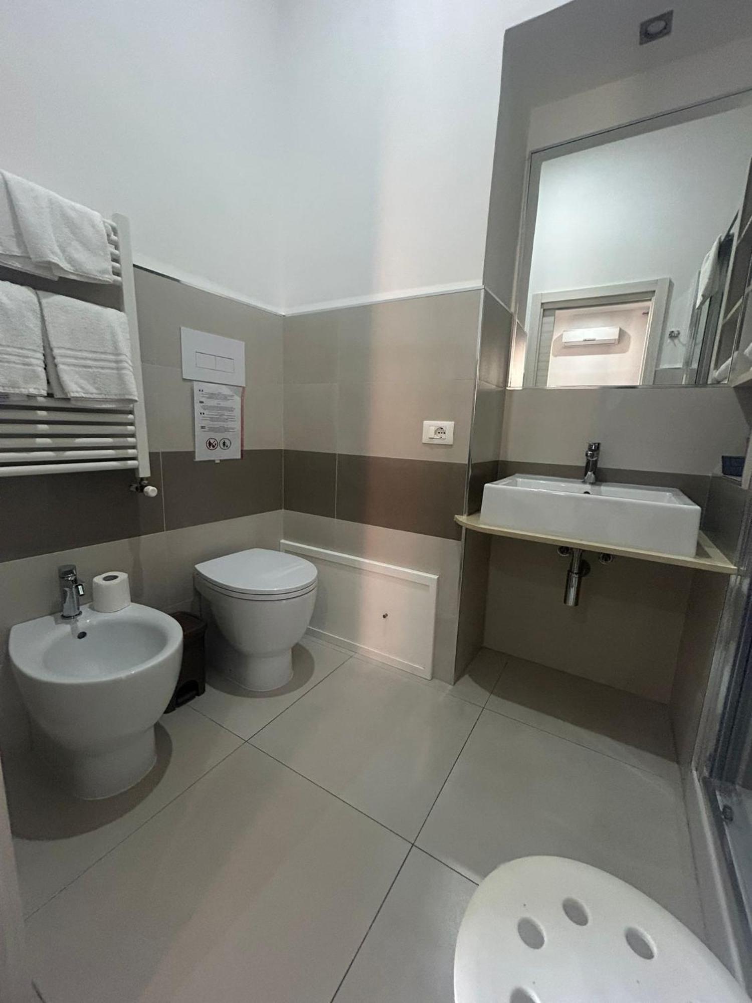 Guest house Amarillo 3*
